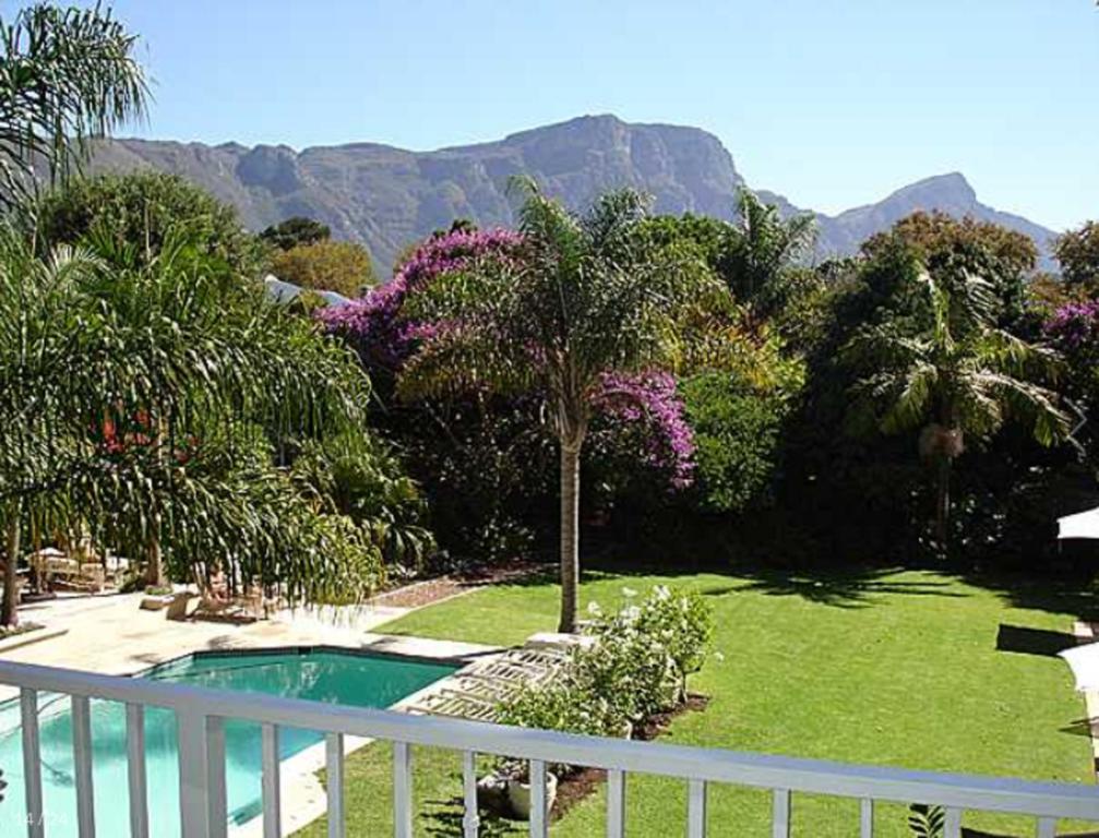 Constantia Valley Lodge Cape Town Exterior photo